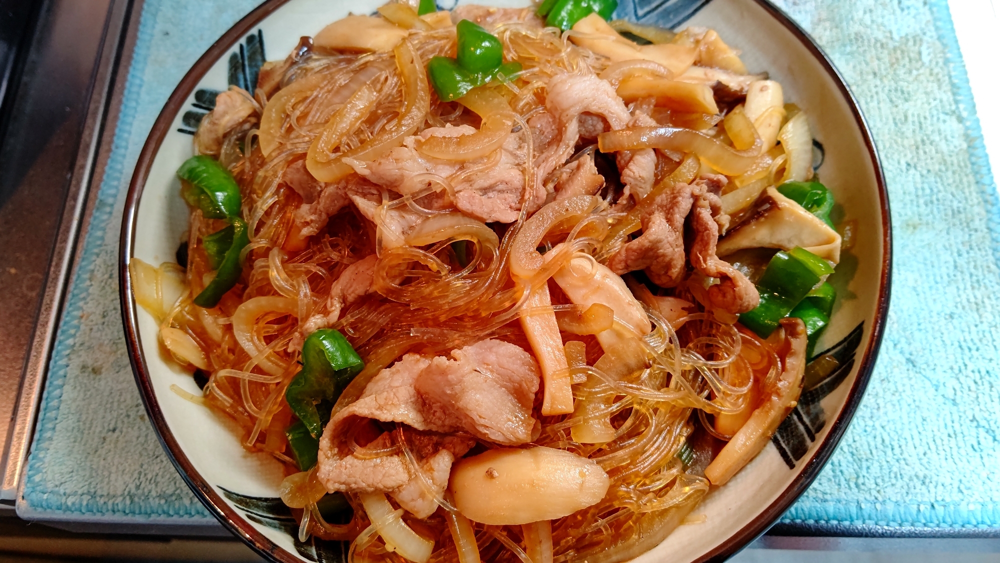 春雨とたっぷり野菜のチャプチェ