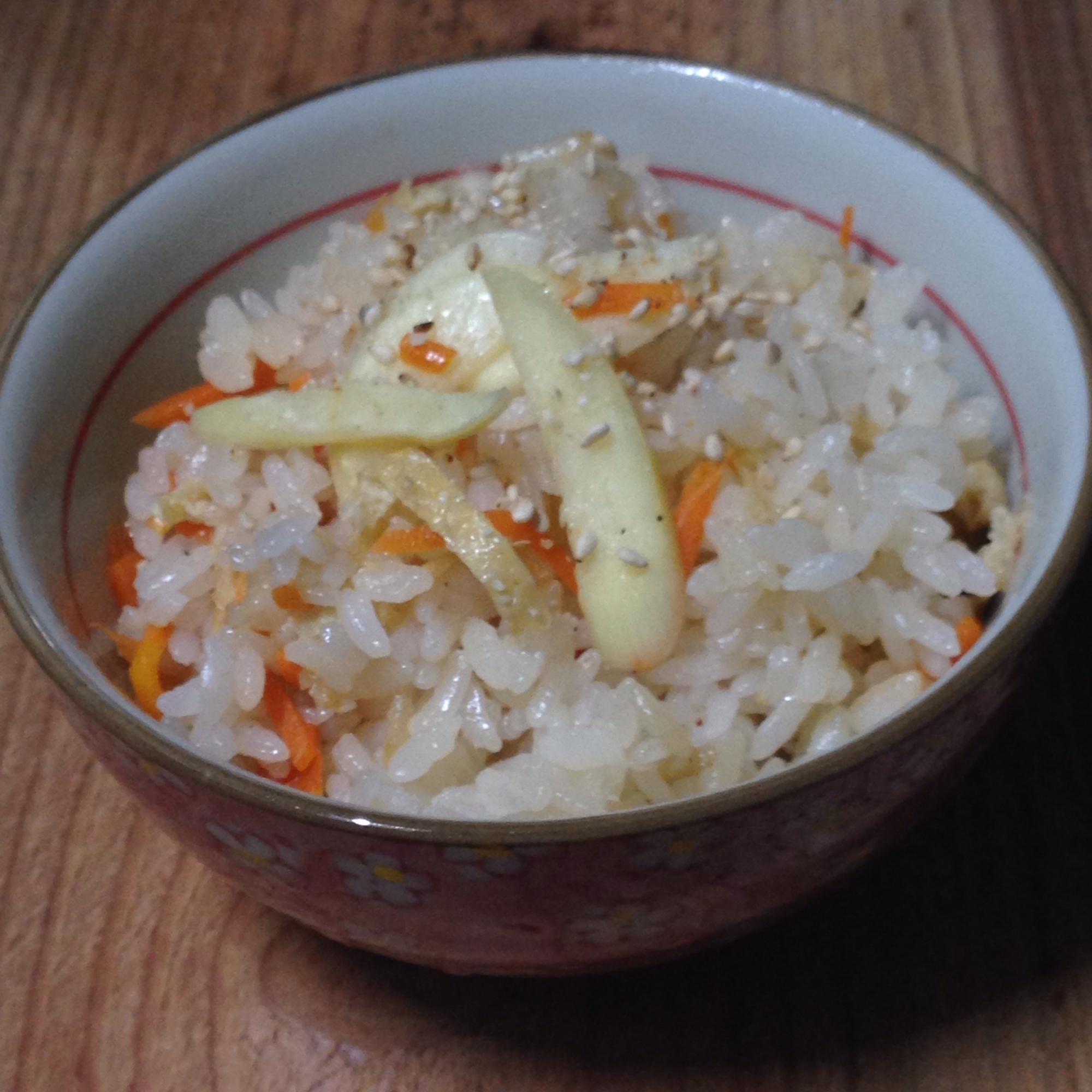 マコモタケの炊き込みご飯♪