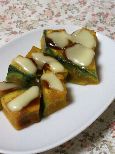 ソースにチーズがまた美味しいー(o^-^)
お弁当に美味しい簡単おかずで幸せ♡