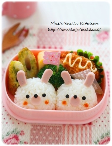 簡単キャラ弁 うさぎちゃんのデコおにぎり レシピ 作り方 By Cherry05 楽天レシピ 簡単キャラ弁 うさぎちゃんのデコおにぎり レシピ 作り方 By Cherry05 楽天レシピ