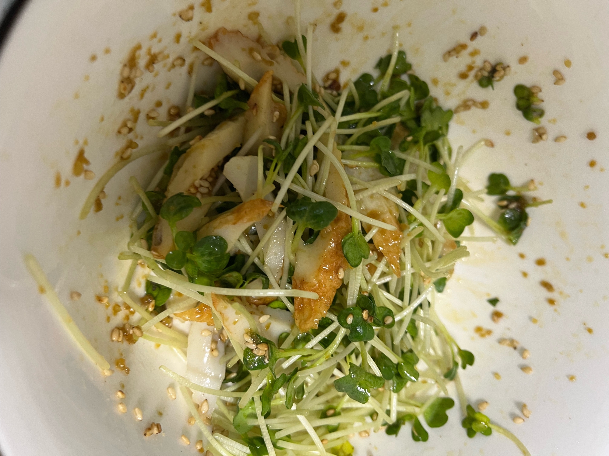 ワンコインおつまみ！かいわれとちくわ和え