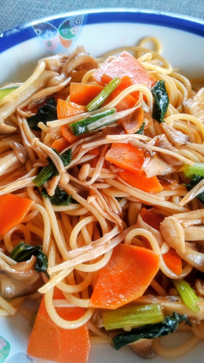 ランチに簡単ナポリタン