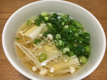 おすすめ献立を拝見(^o^)材料が冷蔵庫にあったので、早速青ねぎで代用のお試し…、とっても美味しかったです(o^^o)ごちそうさまでした♪