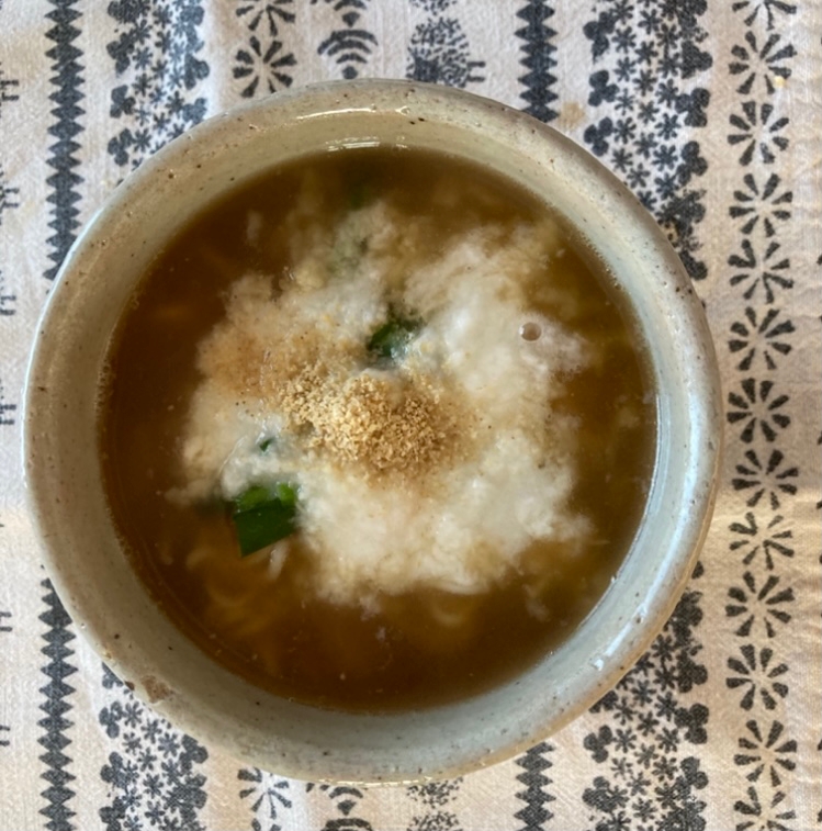 長芋のすりおろしとニラの醤油ラーメン