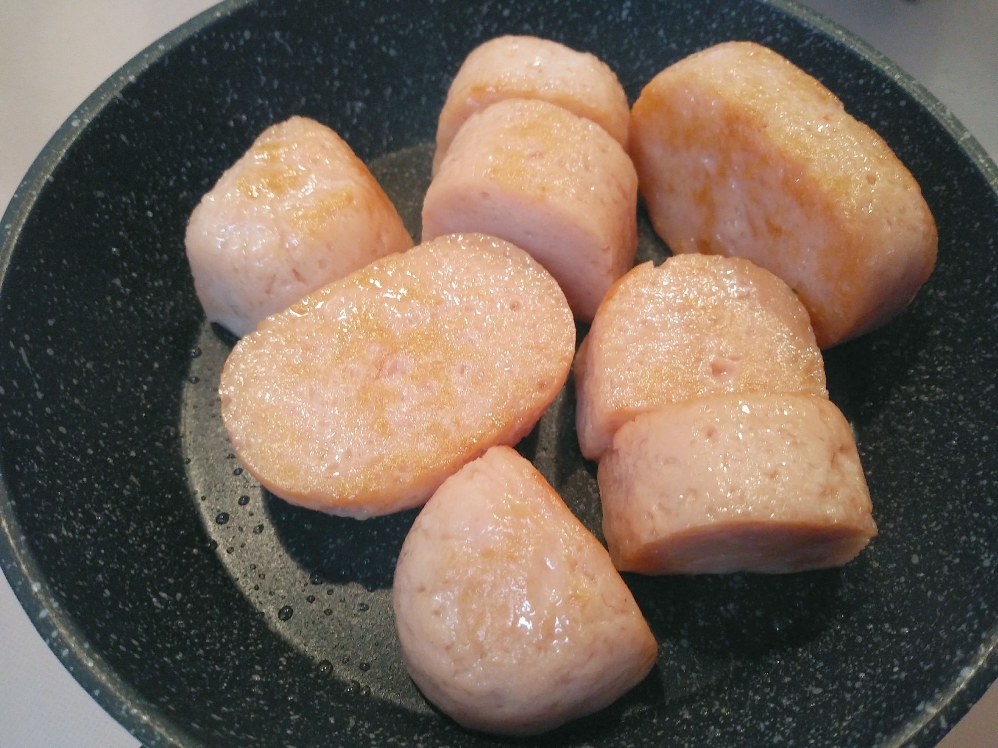 魚肉ソーセージのマヨネーズ炒め☆