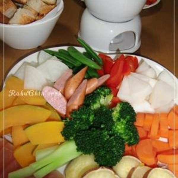 お家で簡単チーズフォンデュ ホームパーティーにも レシピ 作り方 By Lily 楽天レシピ お家で簡単チーズフォンデュ ホームパーティーにも レシピ 作り方 By Lily 楽天レシピ