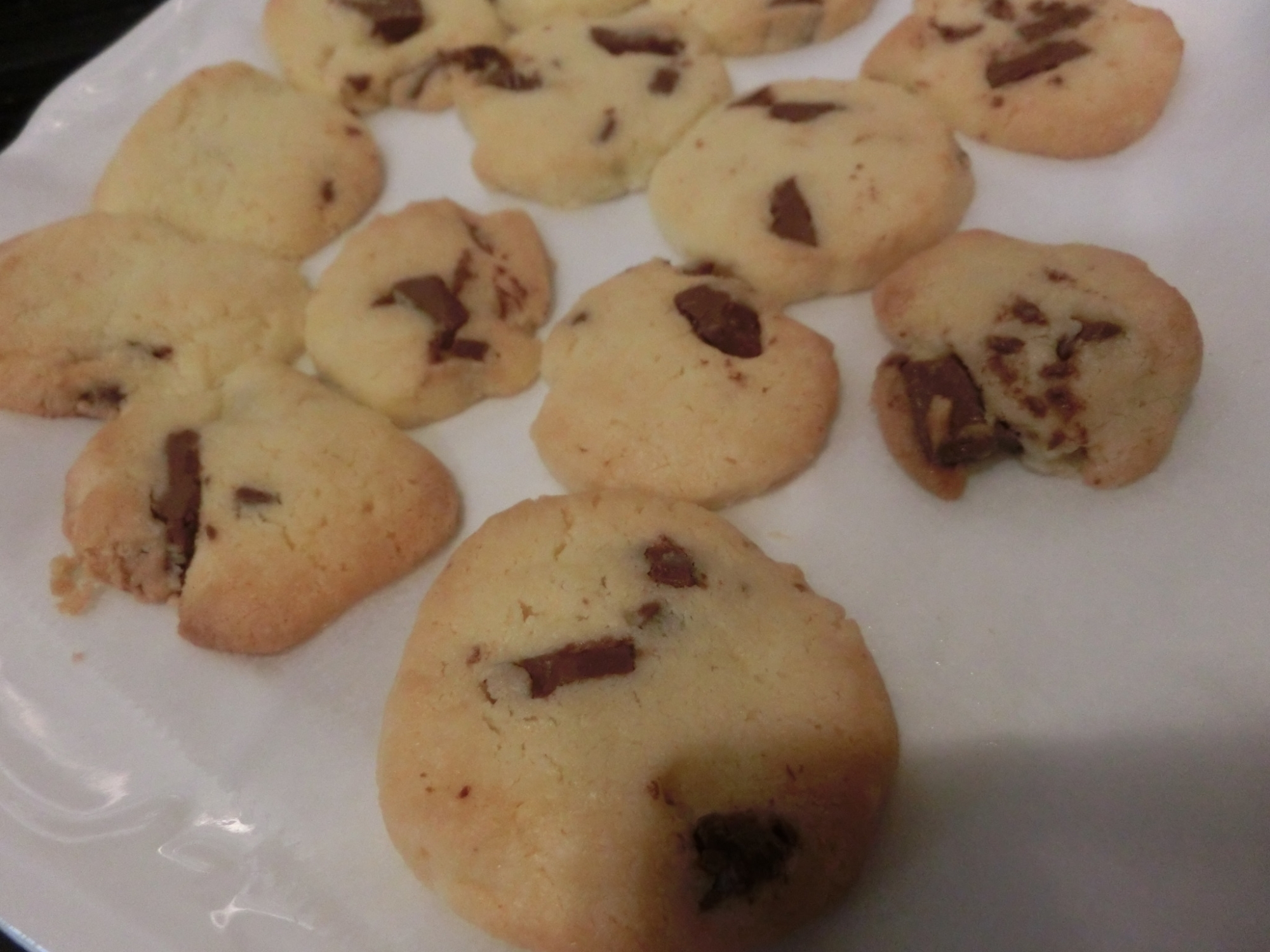 簡単 板チョコでチョコチップクッキー レシピ 作り方 By こばやしあおい 楽天レシピ