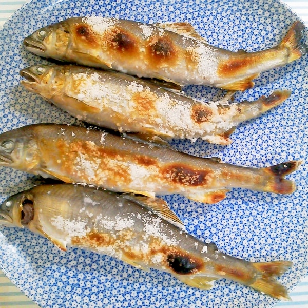 塩ふってグリルで10分 鮎の塩焼き レシピ 作り方 By Aka Ru 楽天レシピ 塩ふってグリルで10分 鮎の塩焼き レシピ 作り方 By Aka Ru 楽天レシピ