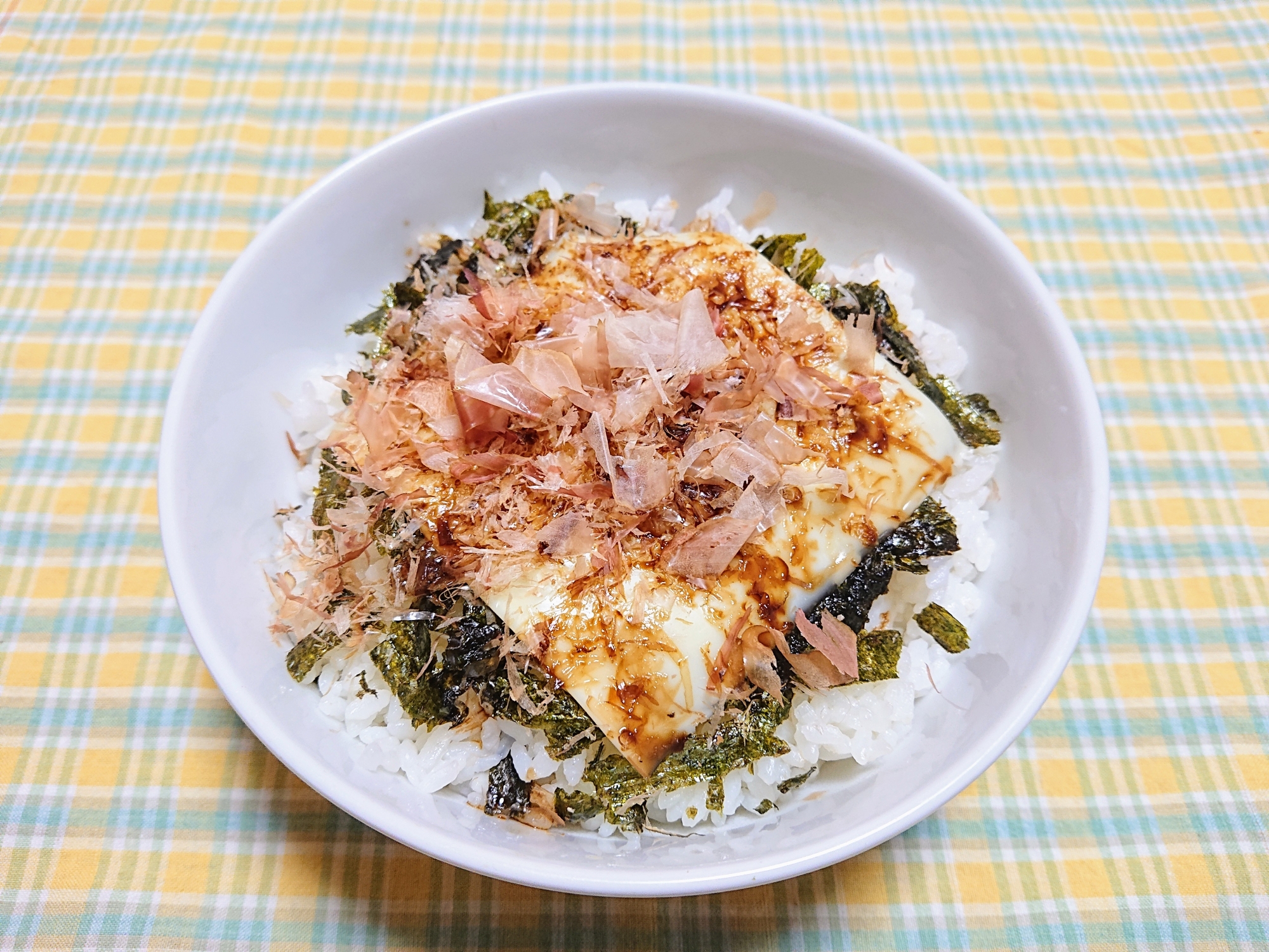 二段チーズにゃんこ丼