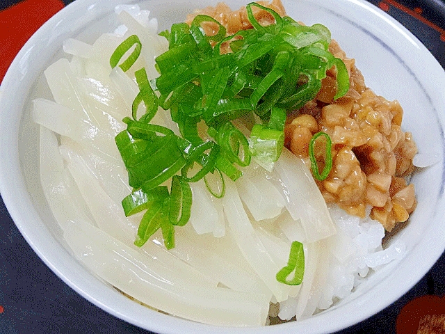 活イカ刺しの〆は イカ納豆丼 レシピ 作り方 By Startrek 楽天レシピ 活イカ刺しの〆は イカ納豆丼 レシピ 作り方 By Startrek 楽天レシピ