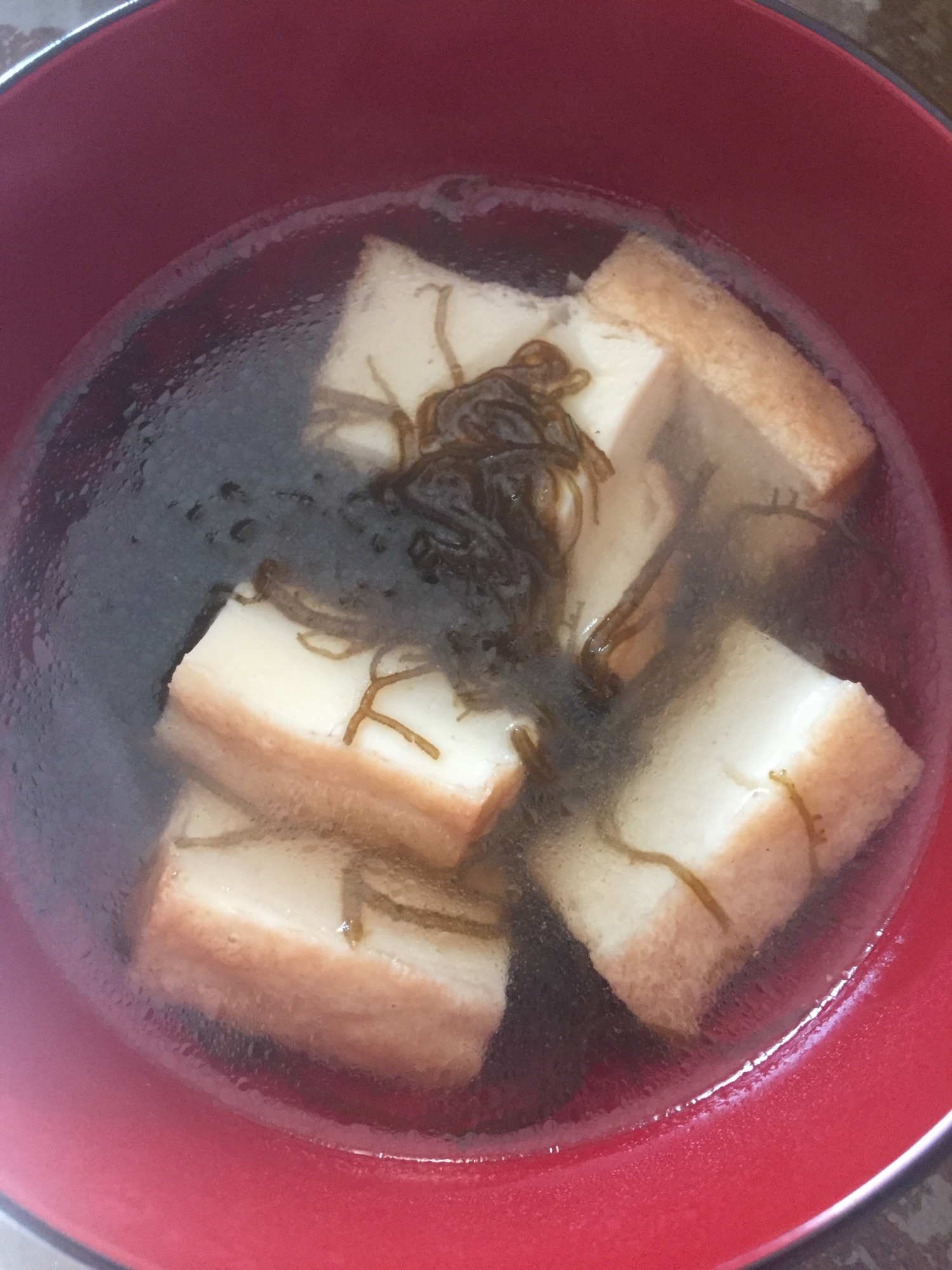 もずくと厚揚げのスープ