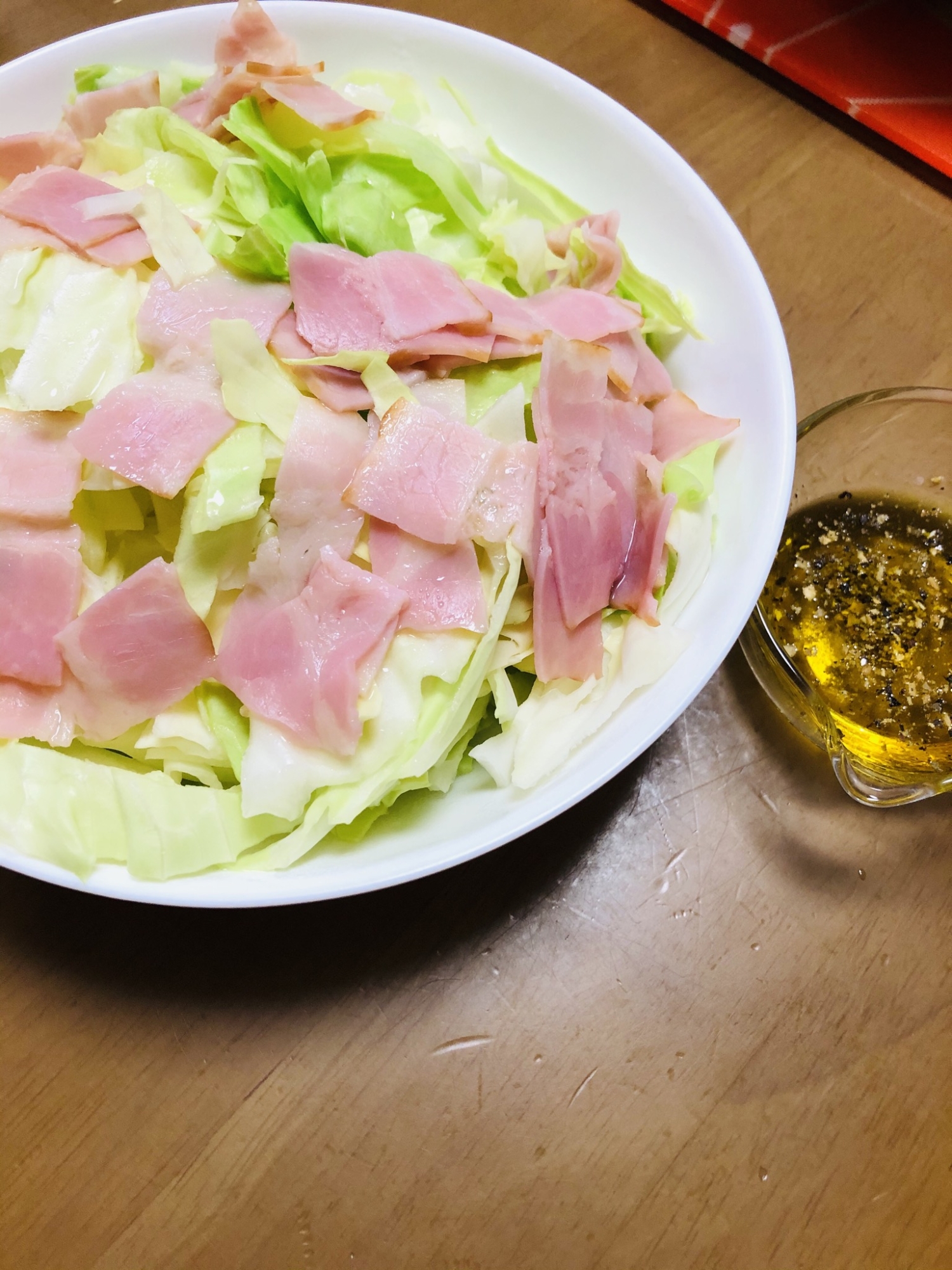 ☆電子レンジで蒸しキャベツのオリーブオイル添え☆