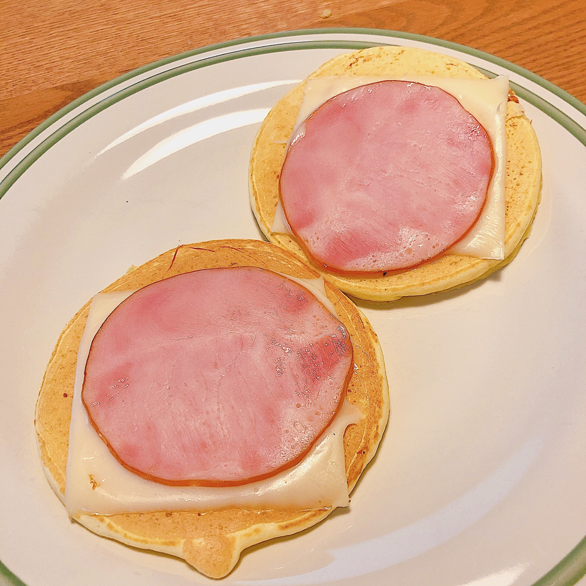 ハムチーズホットケーキ