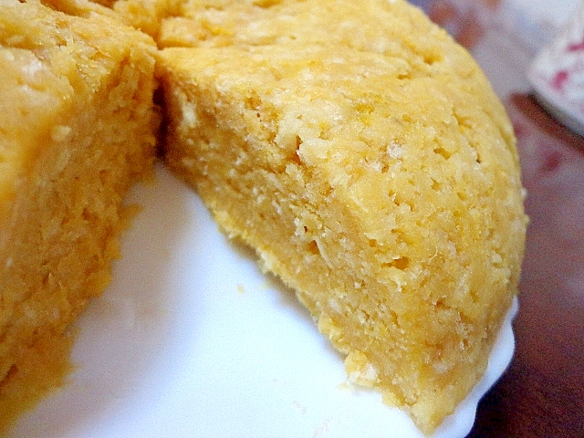 ノンオイル♪パン粉で作る安納芋レンジケーキ