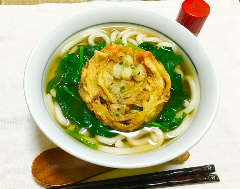 めちゃ簡単♪惣菜イカかき揚げのほうれん草うどん♡