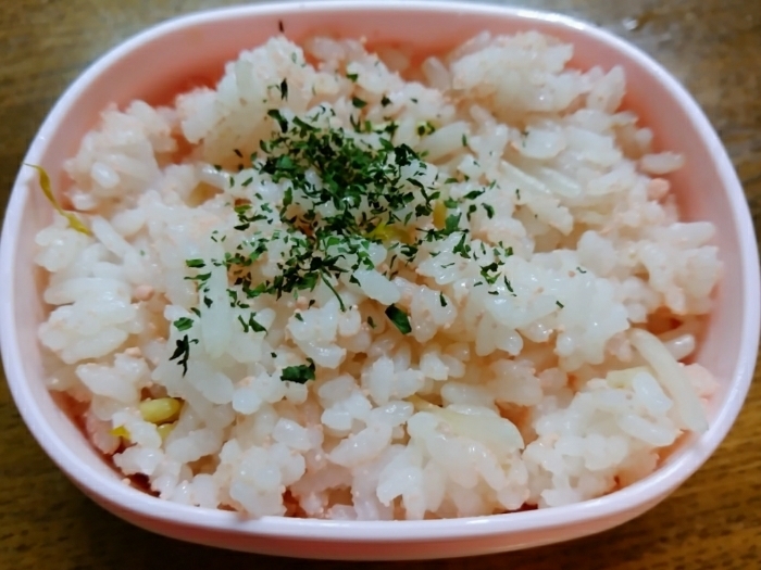 もやしとたらこのバター炒めご飯