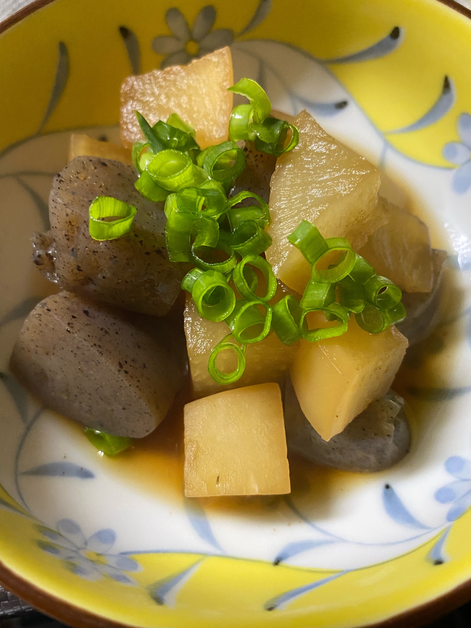 大根と蒟蒻のいためもの