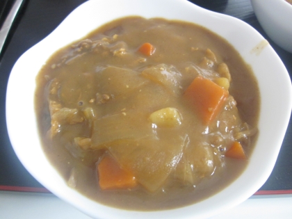 カレーをたっぷりかけたらうどんが隠れてしまいました( ;∀;)
でもすごく美味しかったです！ごちそうさまでした♡