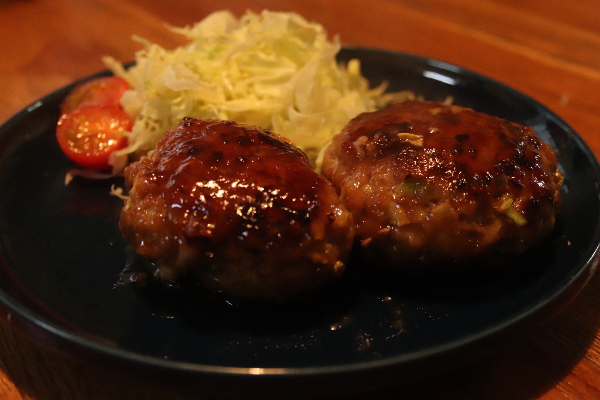 きゃべつで照り焼きハンバーグ