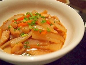 鶏ムネ肉と大根のこっくり煮