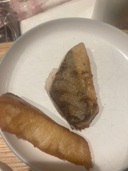 フライパンで ぶりの塩焼き レシピ 作り方 By Yuriko Cafe 楽天レシピ フライパンで ぶりの塩焼き レシピ 作り方 By Yuriko Cafe 楽天レシピ