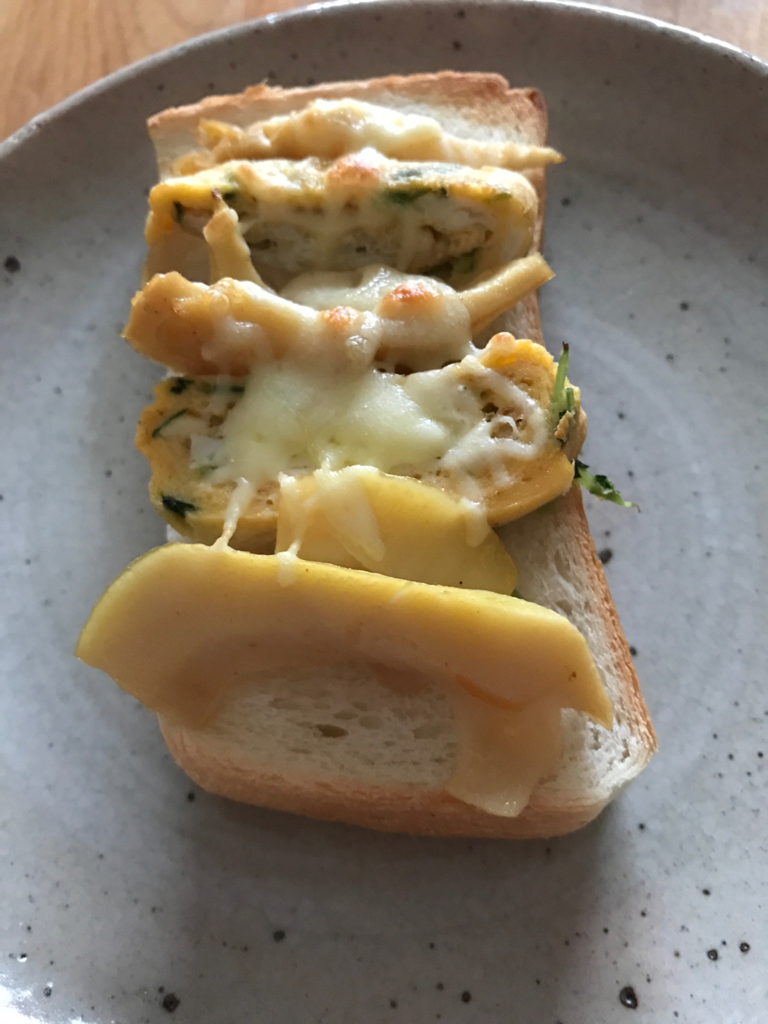 破竹と卵焼きのチーズトースト