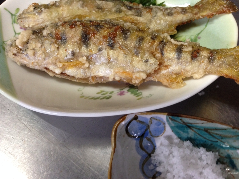 ヤマメの唐揚げ