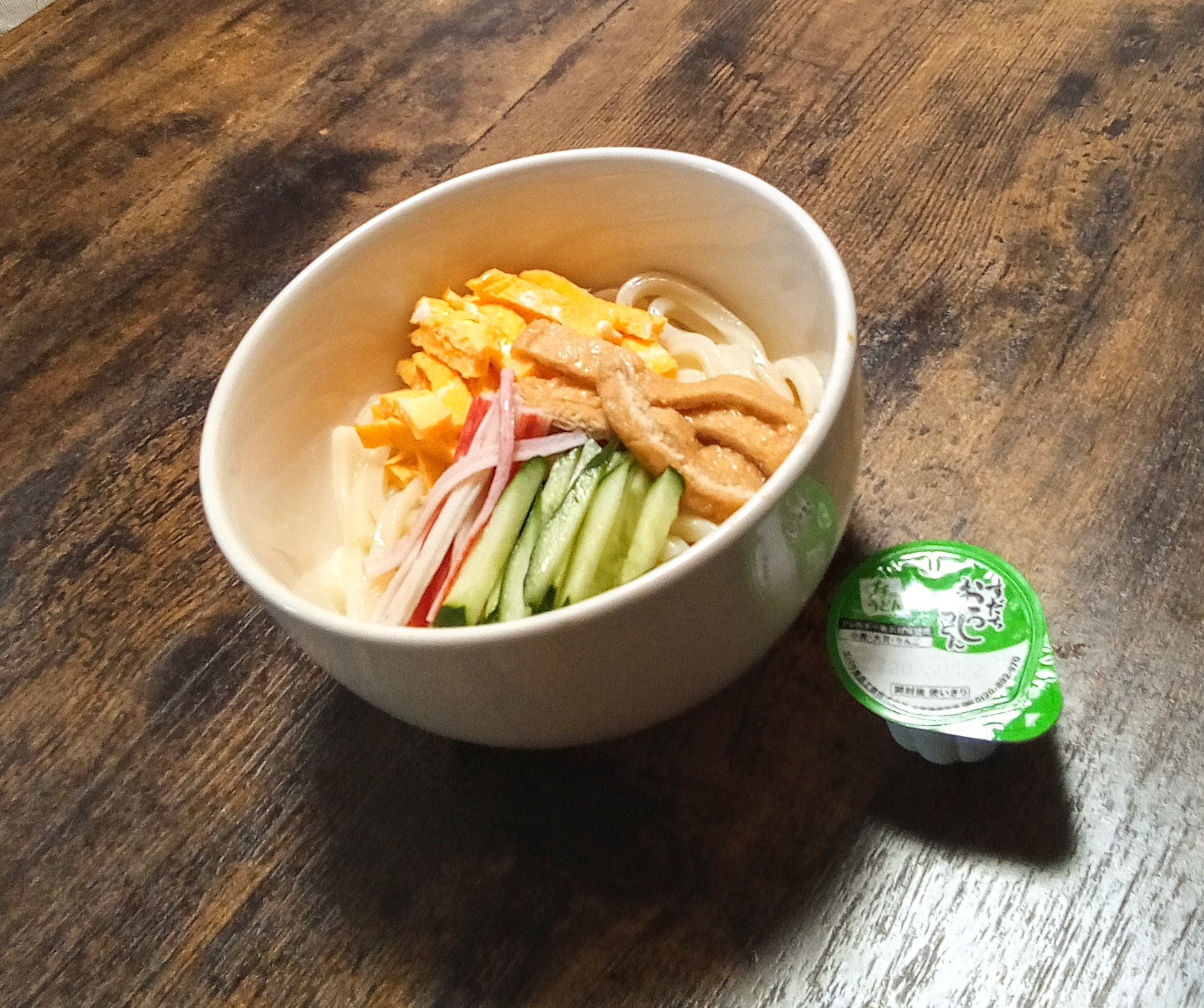 甘いうどんあげ入りDe冷やしうどん