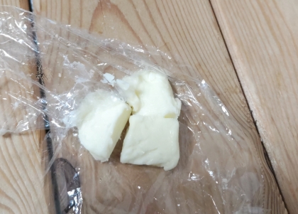 包丁に付かない♡バターorチーズの切り方と保存方法