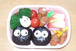 まっくろくろすけ弁当 レシピ 作り方 By はっぴーべる 楽天レシピ まっくろくろすけ弁当 レシピ 作り方 By はっぴーべる 楽天レシピ