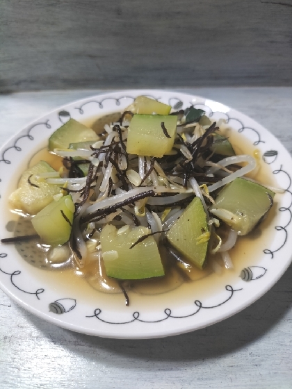 ひじきズッキーニもやし蒸し煮
