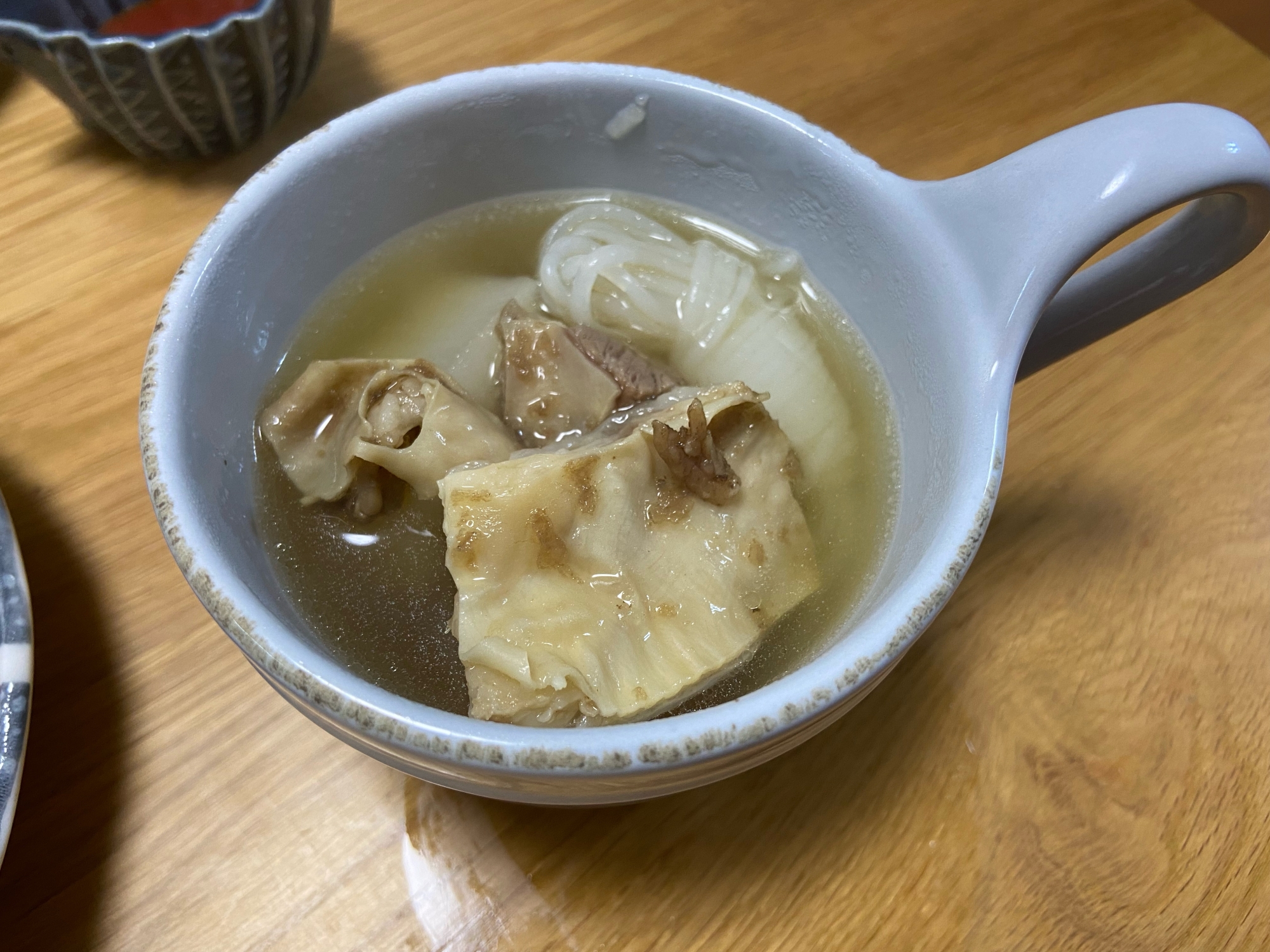 牛すじと大根のスープ