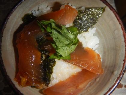 煮切り醤油のチカラ☆　まぐろ好きの「鉄火丼」