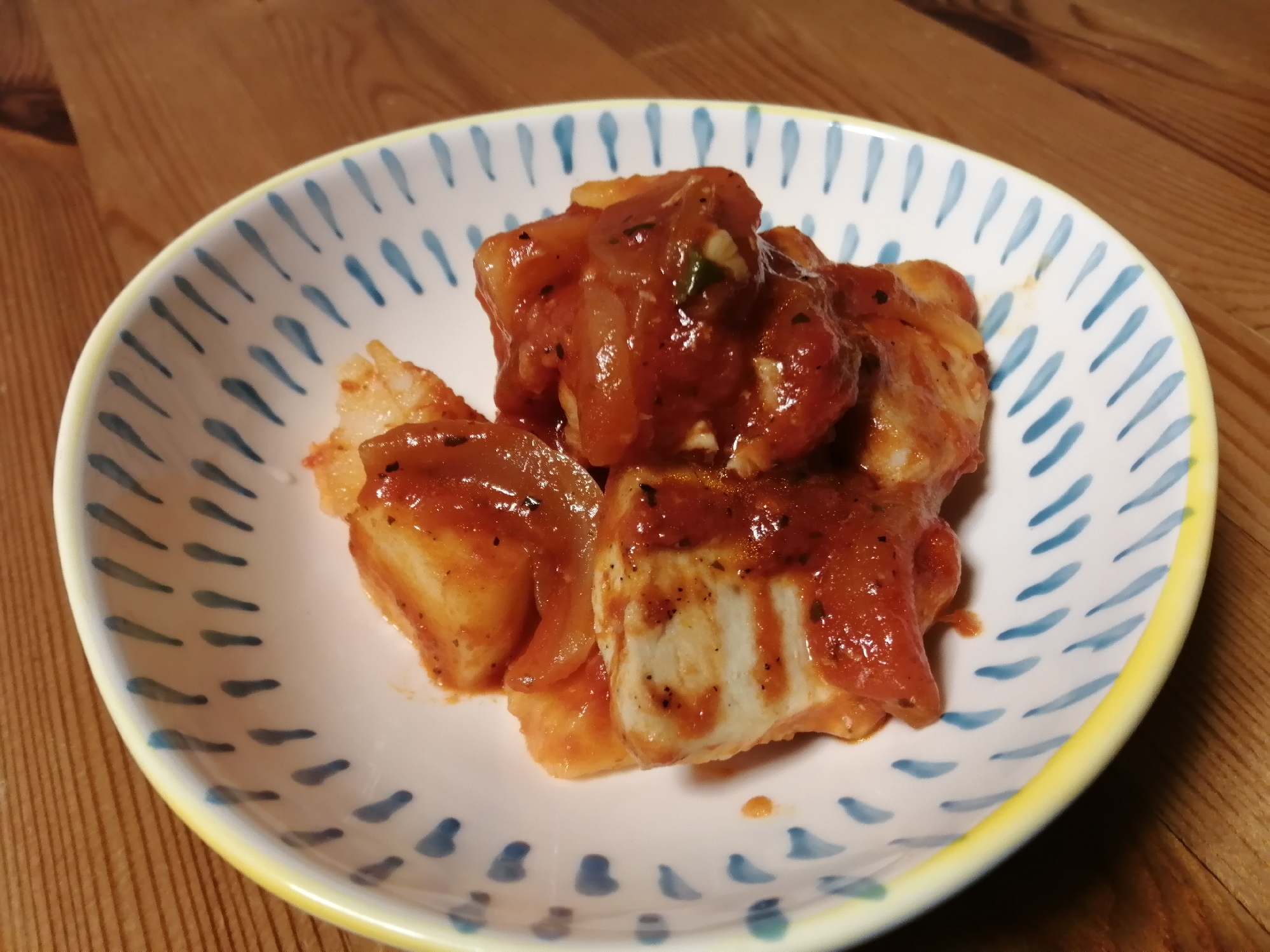 鶏胸のトマトソース煮込み