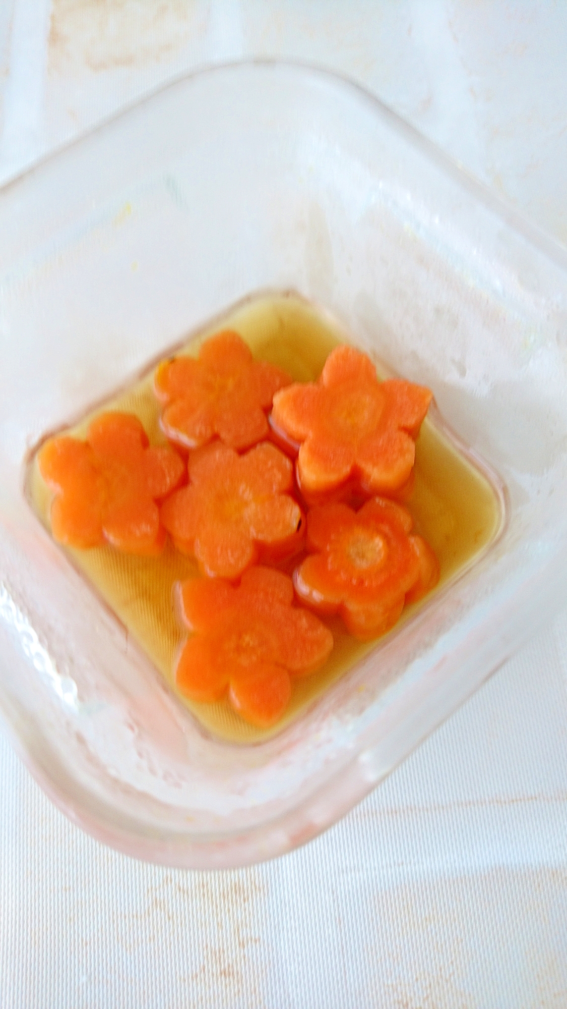 レンチンで作るにんじんのお花飾り切り レシピ 作り方 By ワタシの料理日記 楽天レシピ