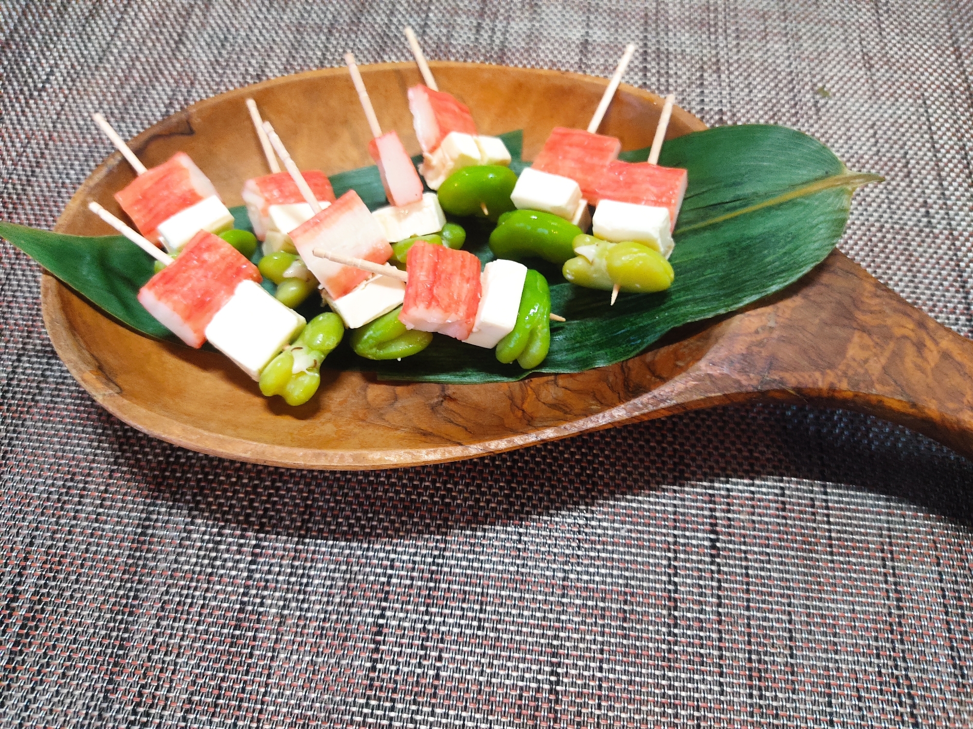 お雛祭りに♡ひし餅色のクリチピンチョス