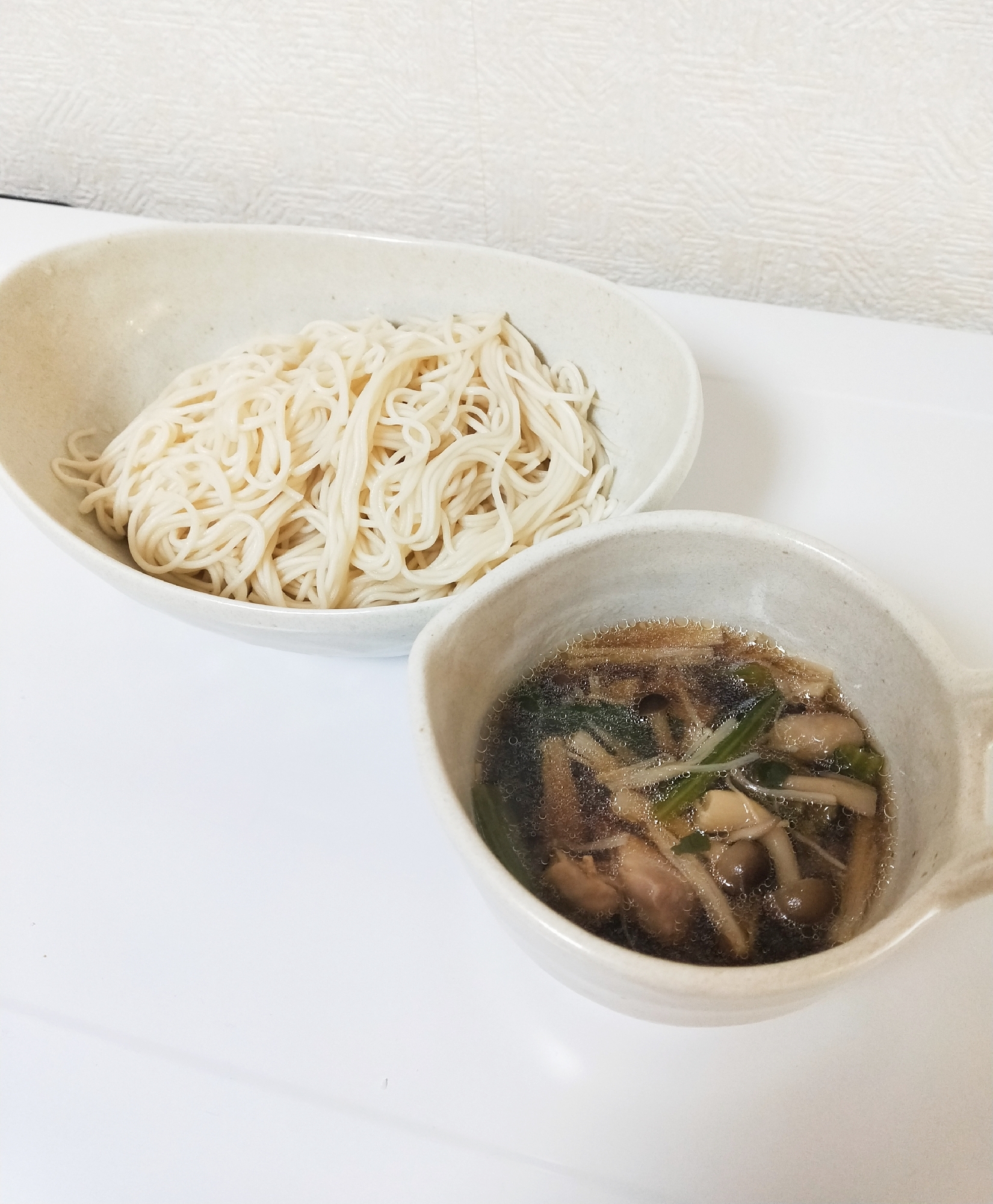 小松菜 きのこ 鶏肉の温かいつけダレそうめん レシピ 作り方 By Reemoo 楽天レシピ