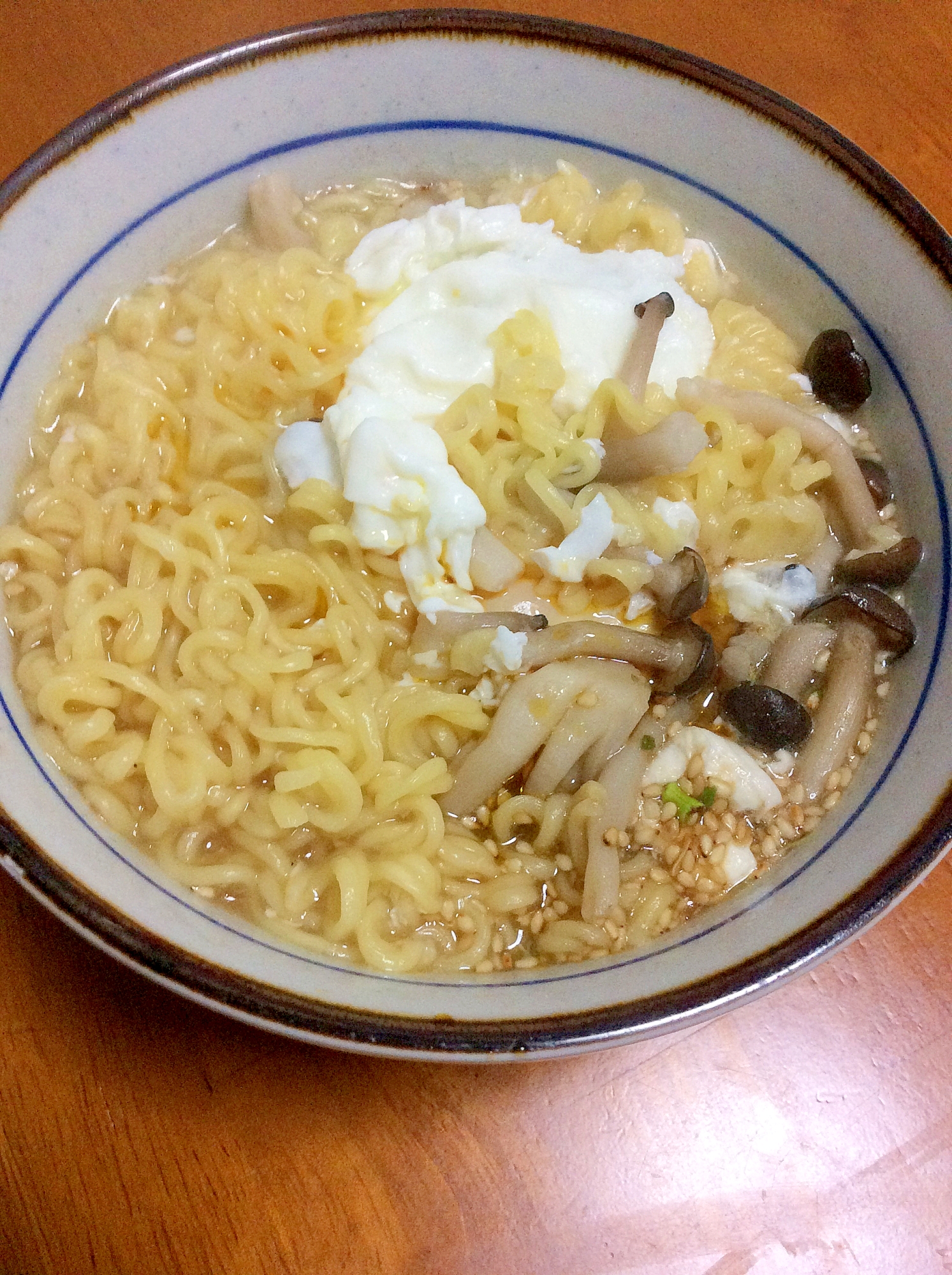 しめじ入りラーメン