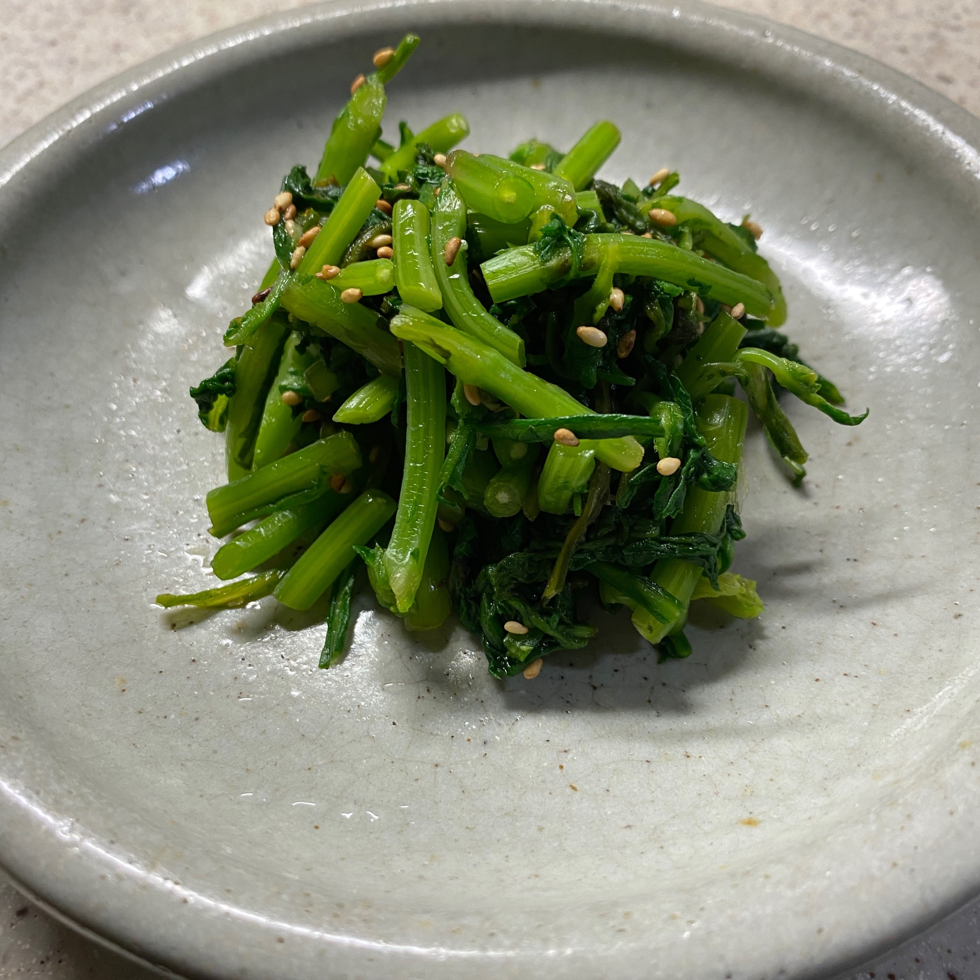 春菊のおひたし~めんつゆとゴマ