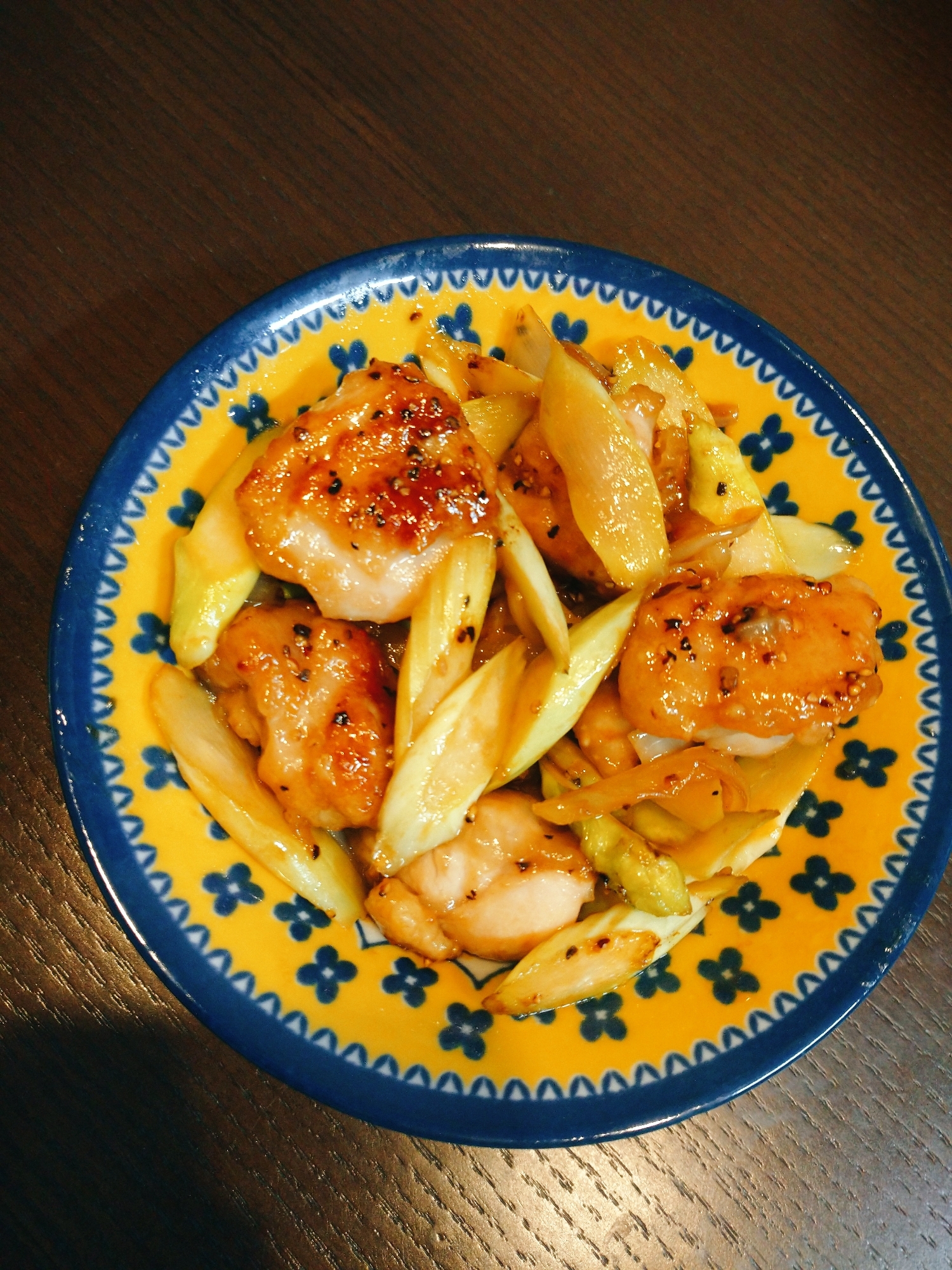 簡単！鶏モモ肉とアスパラ炒め