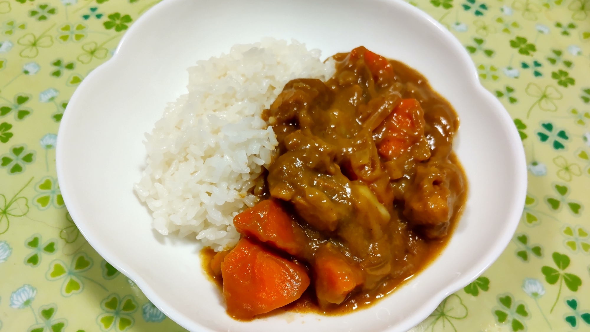 鶏もも肉でチキンカレー