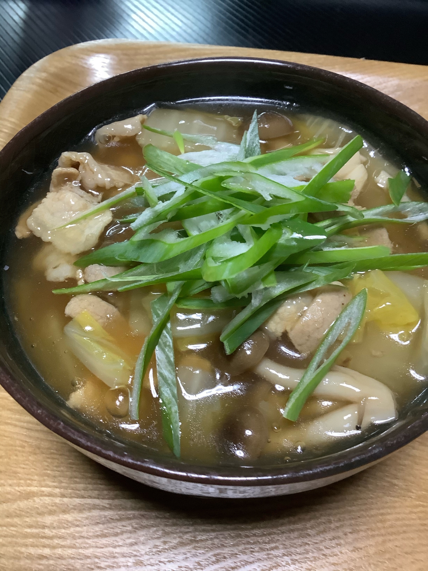 アツアツとろ〜り　豚しゃぶ白菜のあんかけうどん