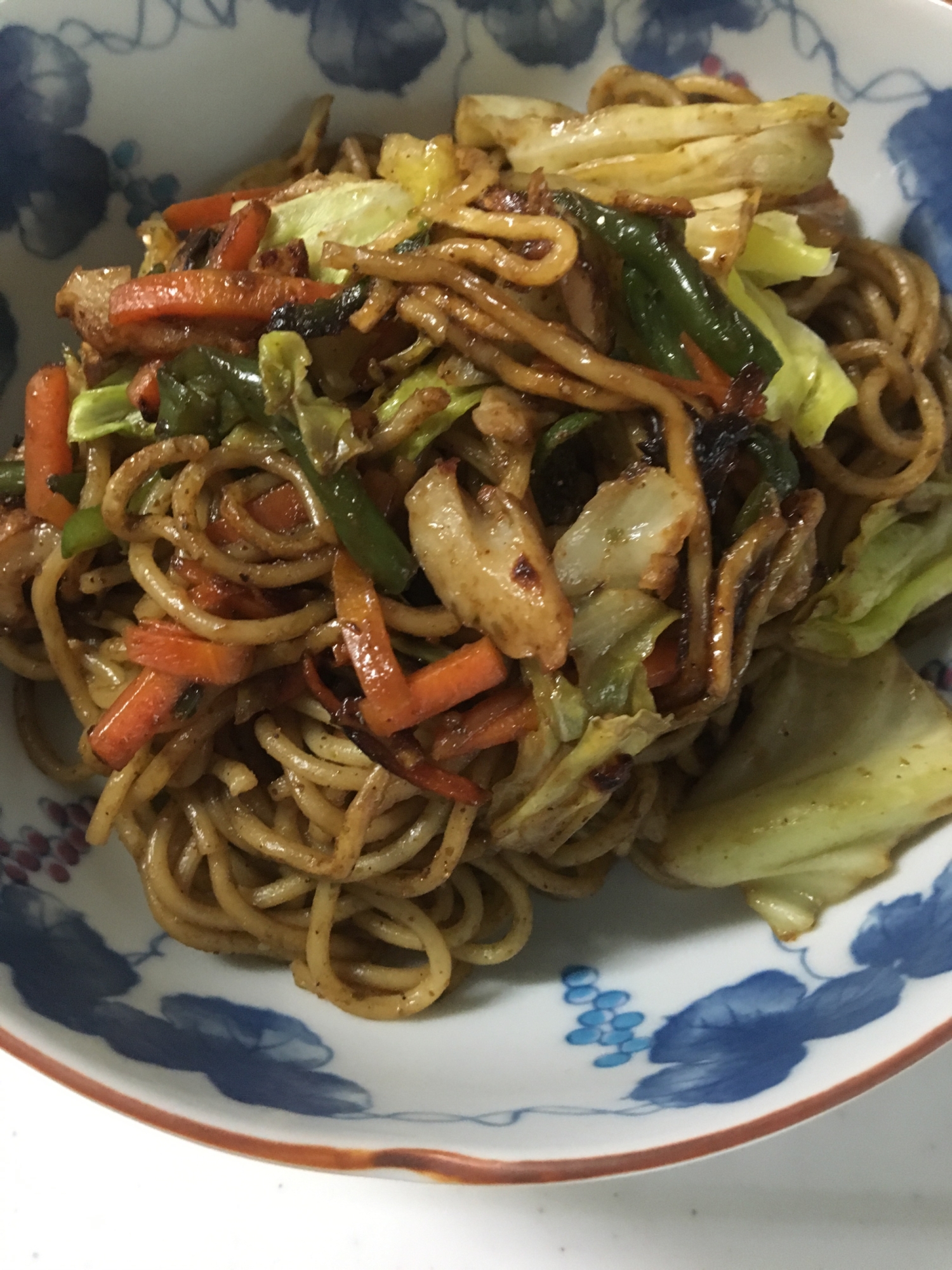 肉なし☆キャベツとピーマンのソース焼きそば☆