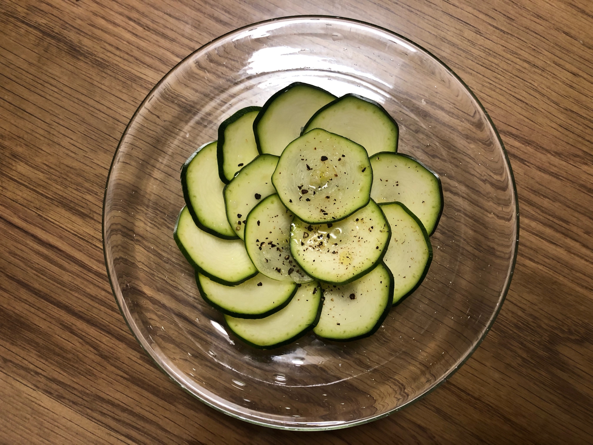 生で食べよう！冷やしズッキー二