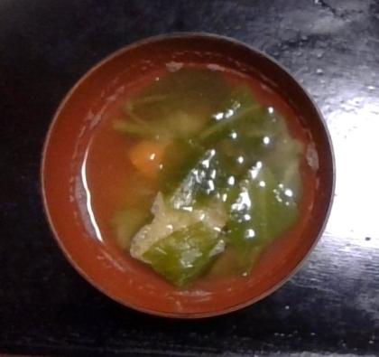 野菜サラダでコンソメスープ
