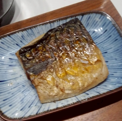 卵焼き用フライパンで☆鯖の塩麹焼き