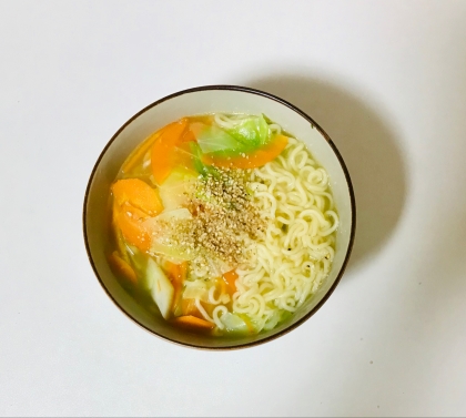 サッポロ一番塩らーめんであんかけラーメン