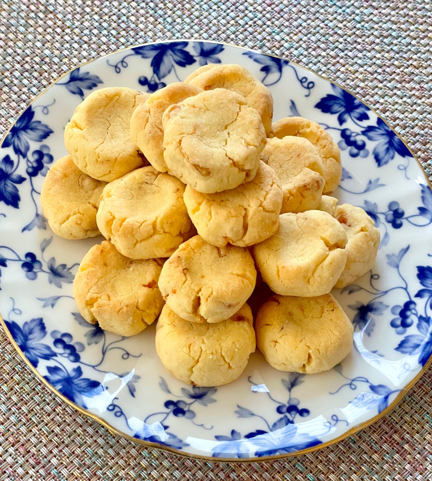 米粉で作る♡桜エビ入りサクサククッキー