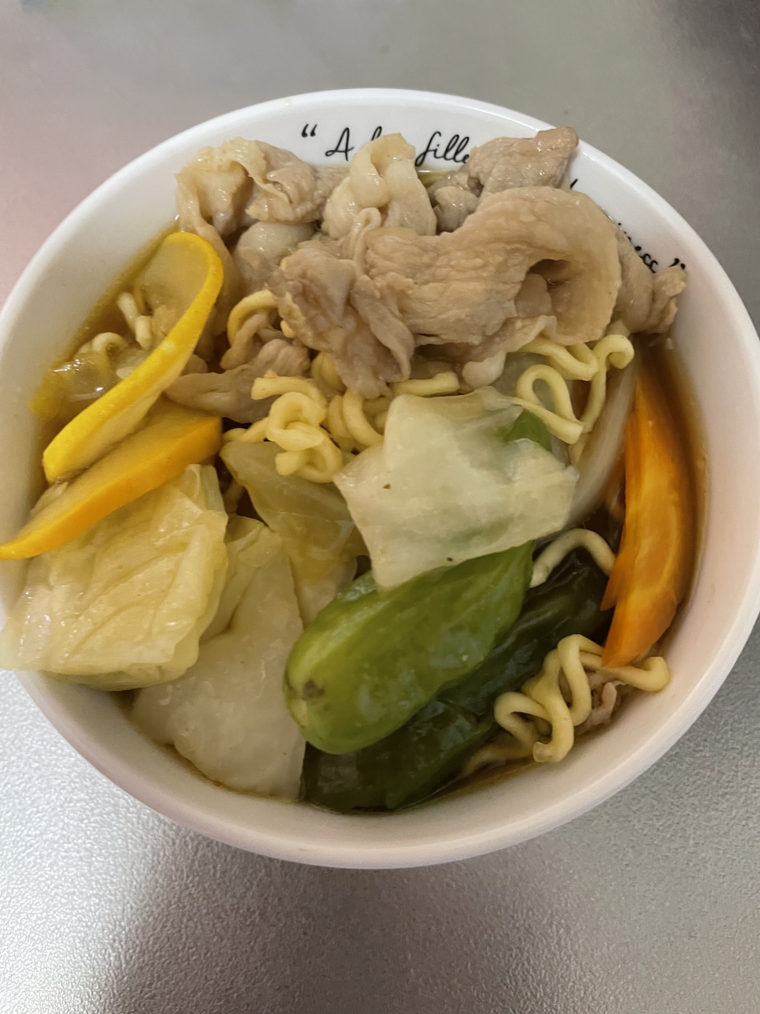 ラーメン　肉野菜でアレンジ