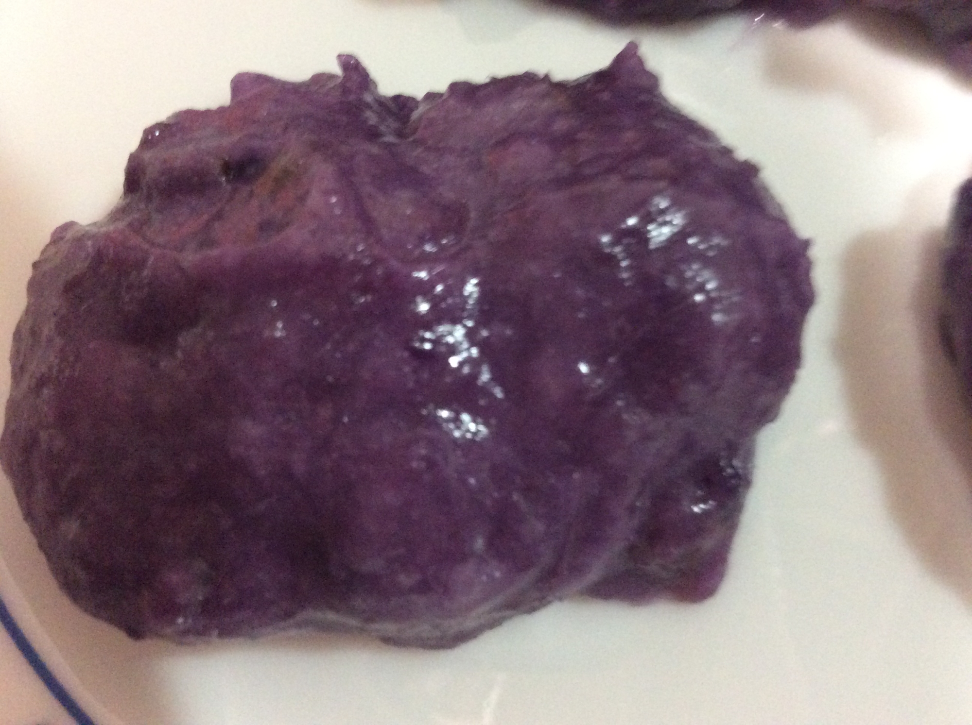 紫芋混ぜ餅団子
